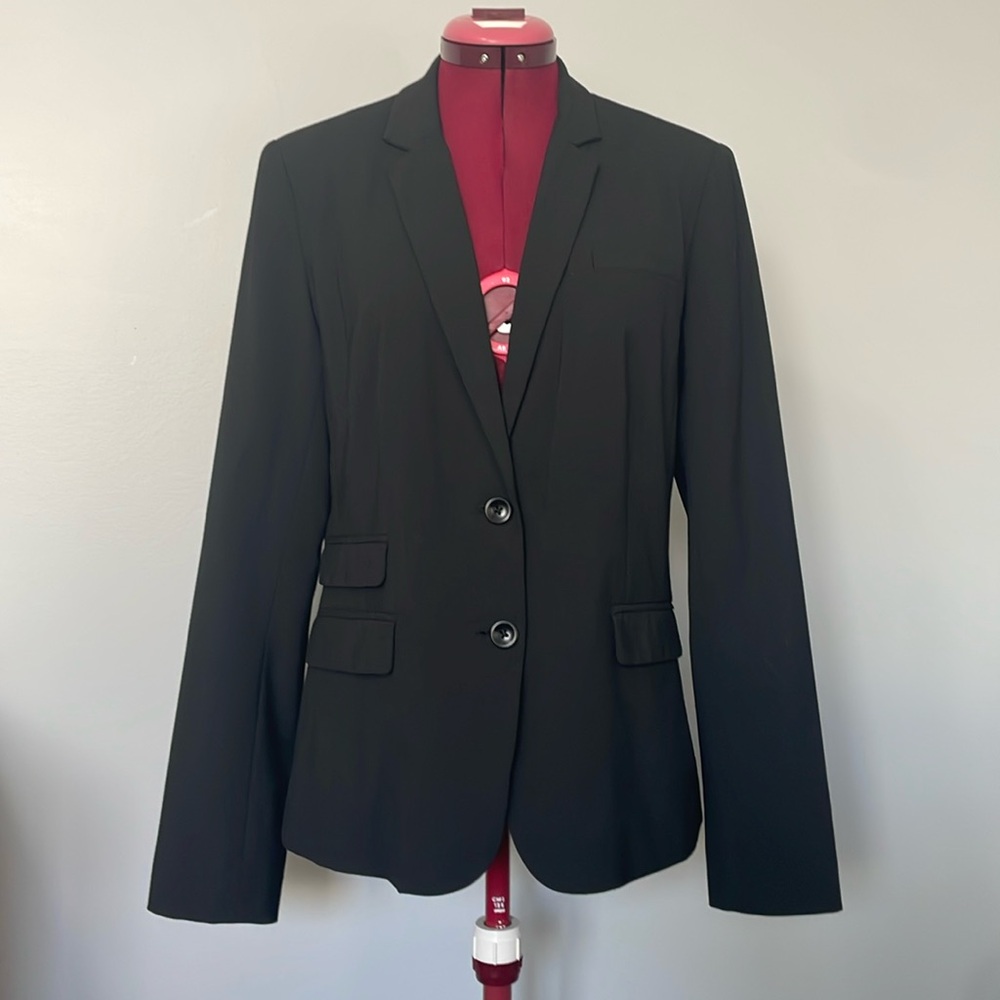 Gap black single breasted blazer